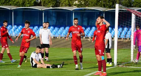 &bdquo;Локо&ldquo; постави на тръни &bdquo;Фратрия&ldquo; за 45 минути