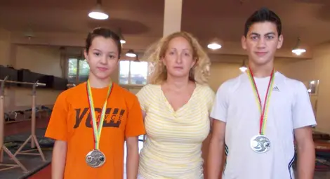 Надежда стисна зъби и взе три европейски медала след пневмония