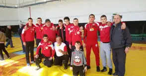 Борците на „Юнак“ с куп  медали на турнир в Лозница