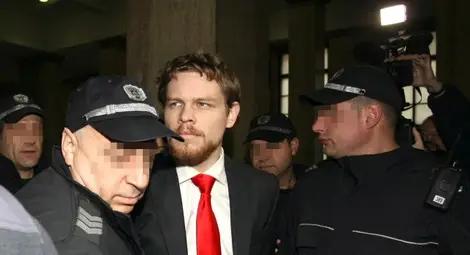 БХК пробва да се измъкне от скандала с номинацията на убиеца Полфриймън за Човек на годината