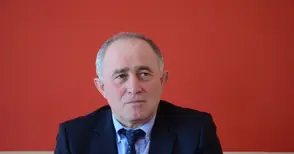 Данев: Само Ахмедова беше готова да подпише веднага декларация за „Дунарит“