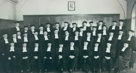 Петър П. Оджаков със Софийската съдебна колегия - първият на втория ред. Петър П. Оджаков със Софийската съдебна колегия - първият на втория ред.