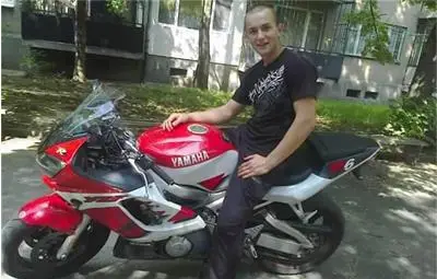 Бащата на загиналия моторист: Очаквах шофьорът, блъснал сина ми, да се обади