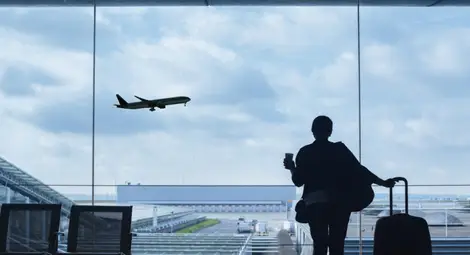 1,6 милиона работещи българи готови да хукнат веднага за чужбина, мнозина дори без трудов договор