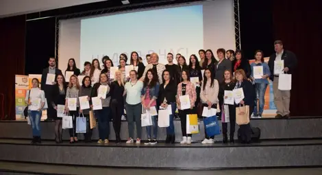 66 първокурсници в университета бяха наградени за отличен успех