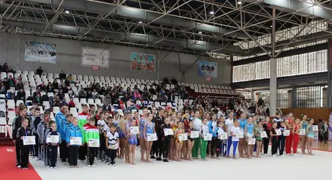 Звездни акробати от Бургас с награди на русенската &bdquo;Перла&ldquo;