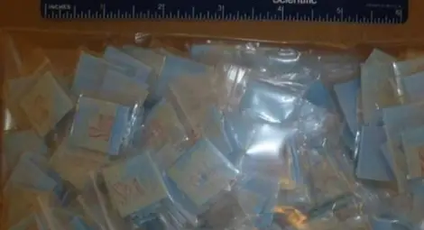 4-годишно черпи с хероин в детската градина