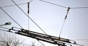 Закоравели крадци от Средна кула ударили тролейбусната мрежа на Охлюва