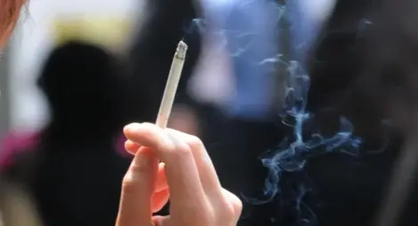 55% от мъжете пушат, жените с вредния навик са 34%