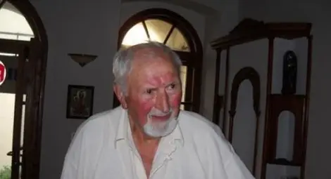 Кандидат-кмет скри топката на Стоичков по правопис