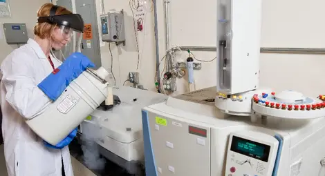 Как се проверява качеството на горивата в лабораториите Как се проверява качеството на горивата в лабораториите