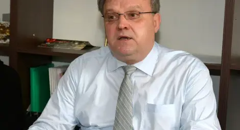 Директорът на операта Иван Кюркчиев е неприятно изненадан от неочакваното решение на Коцев.                 Снимка: &bdquo;Утро&ldquo;