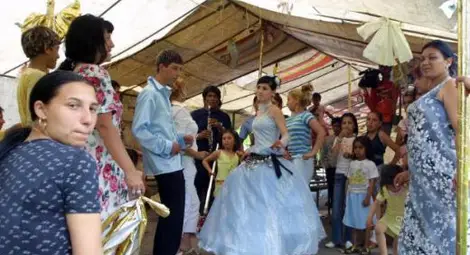 Общинар от ДПС обяви забраната за шумни сватби за античовешка