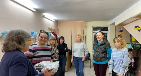 Пирожки със зеле, сельодка под шуба, баница с копър - украинки и русенки споделят храна за душата