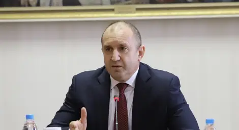 Радев: Да се въведе публичен регистър за отчитане на средствата в борбата с COVID-19