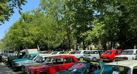 &bdquo;Ягуар&ldquo;, &bdquo;Форд&ldquo; и &bdquo;Фиат&ldquo; обраха наградите на автомобилния ретро парад