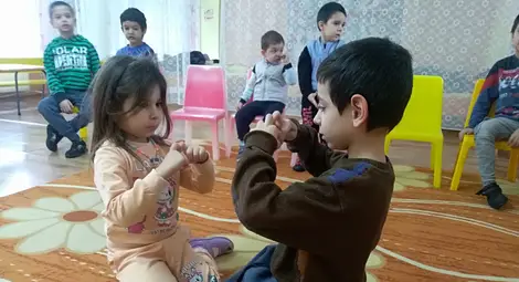 Малчугани от Бисерци: Любовта ни учи всеки ден, всеки ден се учим на любов