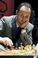 Топалов е 9-и в света, Стефанова 21-а