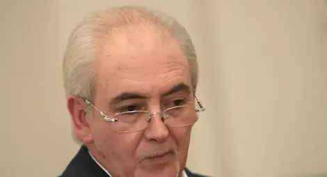 Местан: Плевнелиев да не става съучастник във фашистки сценарий