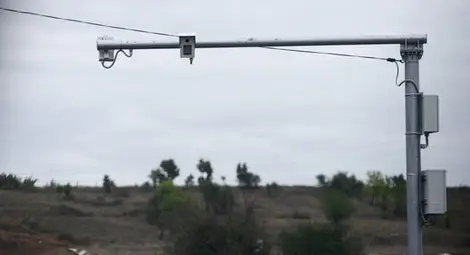 Монтират първата стационарна камера  за ТОЛ контрол край Пейчиново