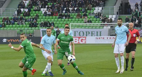 Двама футболисти на Лудогорец са с COVID-19