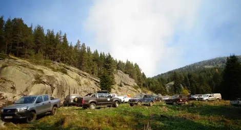 180 човека &ndash; по земя и въздух, втори ден гасят пожара в Рила