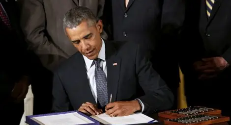 Обама и Оланд се чуха по телефона за гръцката криза