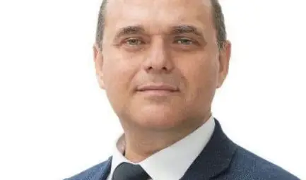 Искрен Веселинов номиниран и от структурите в Русенска област за председател на ВМРО