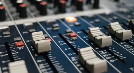 Разберете кой музикален тон не чувате