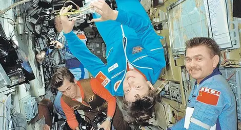 Как се прави бебе в Космоса