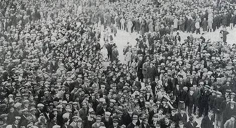 Демонстрация срещу наложените на България позорни условия, 1929 година. Демонстрация срещу наложените на България позорни условия, 1929 година.