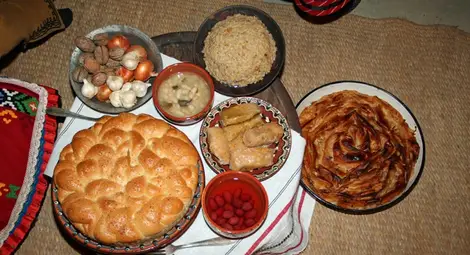 Бъдни вечер е един от най-важните семейни празници Бъдни вечер е един от най-важните семейни празници