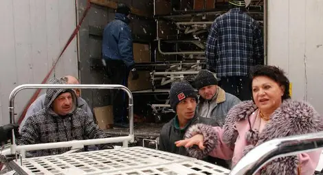 Саксонска принцеса с български корени дари 40 тона медицинско оборудване на УМБАЛ Бургас