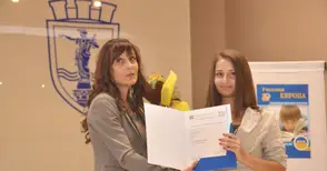 Русенски имена попълниха сертификати от Кеймбридж