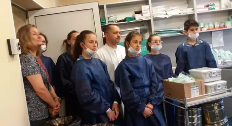 Новата университетска болница посрещна деца на медиците в нея