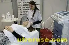 В Китай опъват бръчки чрез запалване на лицето