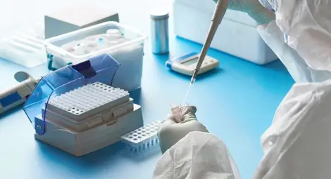 Безплатен PCR при симптоми на COVID-19? Имаш право, но нямаш възможност