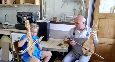 Майсторите от Дунавската задруга канят деца и младежи да творят в осем работилници Майсторите от Дунавската задруга канят деца и младежи да творят в осем работилници