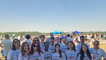 Доброволците, част от дейност за международен доброволчески екип, приключиха успешно своята служба