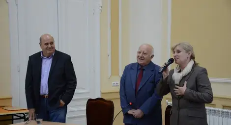 Георги Мишев се завърна в Русе  с изповедното &bdquo;Мир на страха ни&ldquo; 