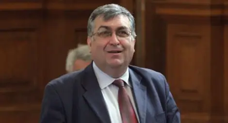 Близнашки: Правителството е междинно и трябва да проведе честни избори