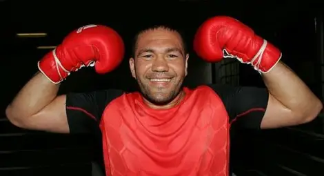 Кобрата: Ще тренирам като идиот до битката с Кличко Кобрата: Ще тренирам като идиот до битката с Кличко