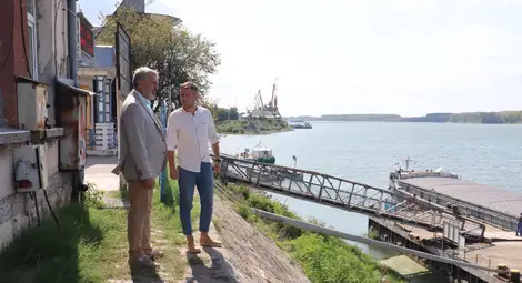 До 4.5 метра се очаква да се покачи река Дунав при Русе  до края на месеца, няма опасност от наводнения