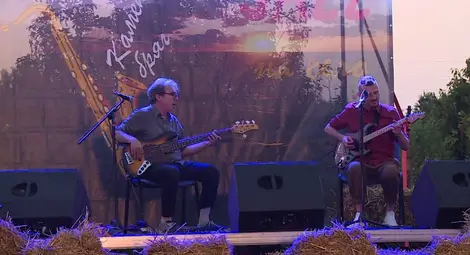 Документален разказ за фестивала &bdquo;Джаз на село&ldquo; в магичния Камен бряг /галерия/