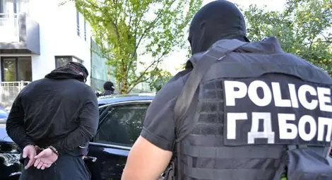 23-годишна русенка въртяла мрежа за проститутки в София 23-годишна русенка въртяла мрежа за проститутки в София