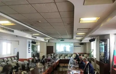 Газът с още 9% нагоре. Ако поскъпне с нови 10%, ще вдигнат и парното Газът с още 9% нагоре. Ако поскъпне с нови 10%, ще вдигнат и парното