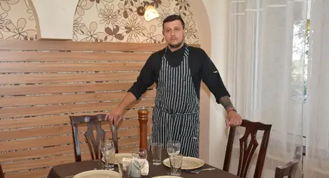 Обновената &bdquo;Виена&ldquo; посреща гости с непредлагани в Русе кулинарни творения