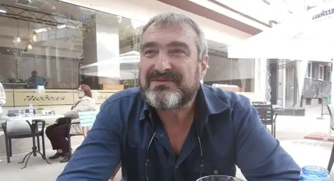 Доайенът сред солистите влиза в операта след конкурс в три части