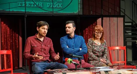 Виктор от Кингс колидж в Лондон и Борко  от НАТФИЗ делят главната роля в &bdquo;Кабаре&ldquo;