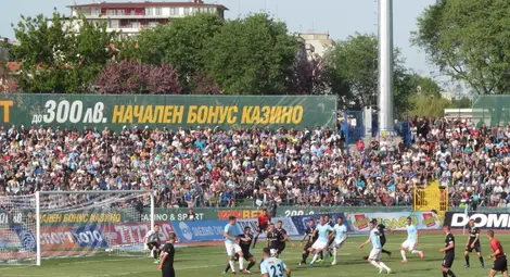 „Дунав“ се завърна в Русе със загуба /галерия/ „Дунав“ се завърна в Русе със загуба /галерия/